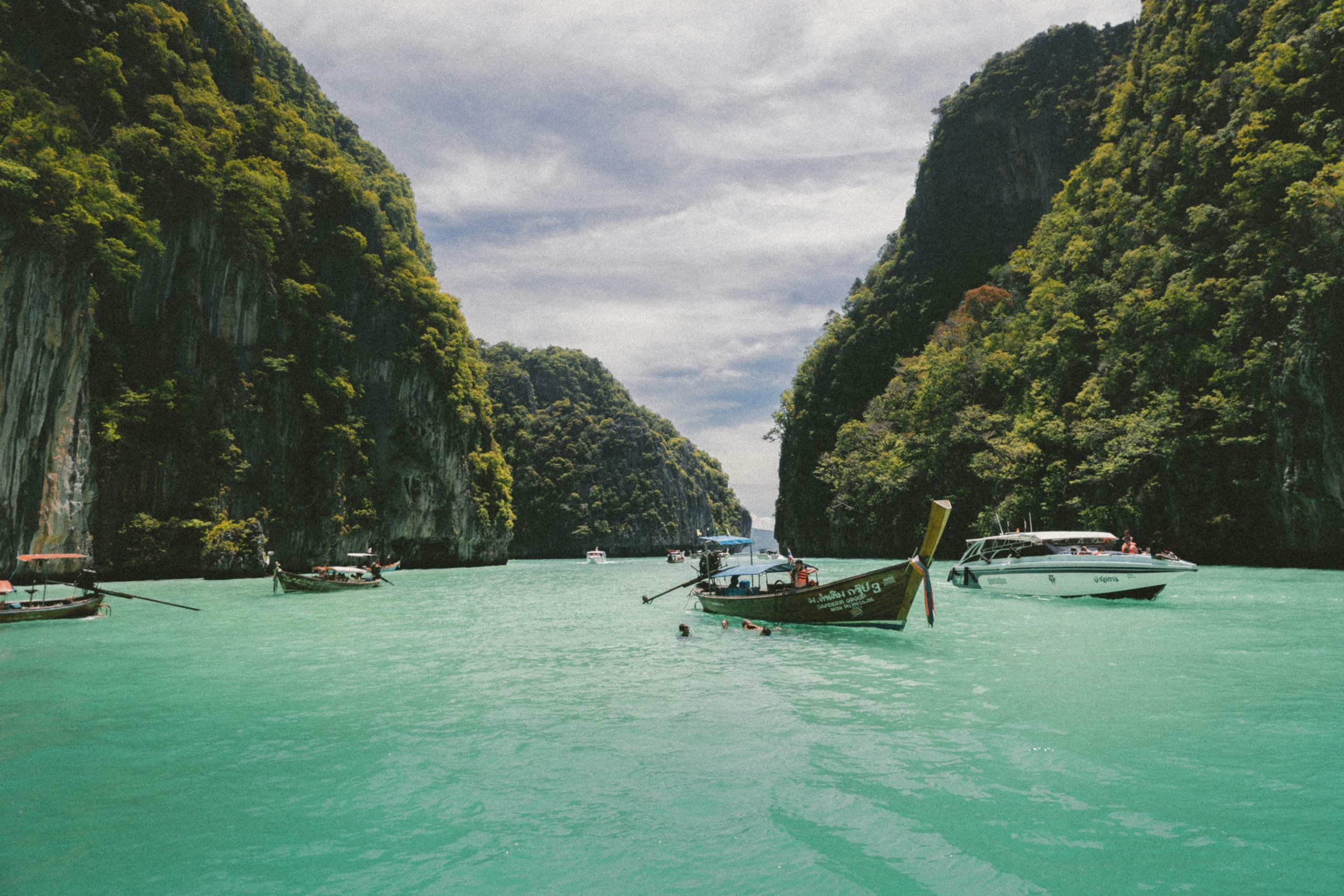 Vietnam Group Tour Pic 2